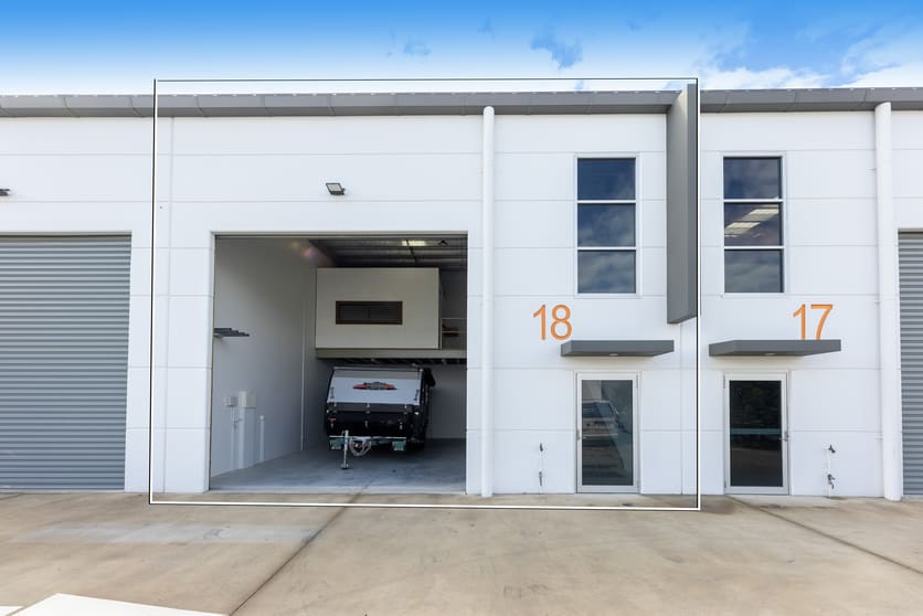 18/9 Greg Chappell Drive Burleigh Heads QLD 4220 - Image 1