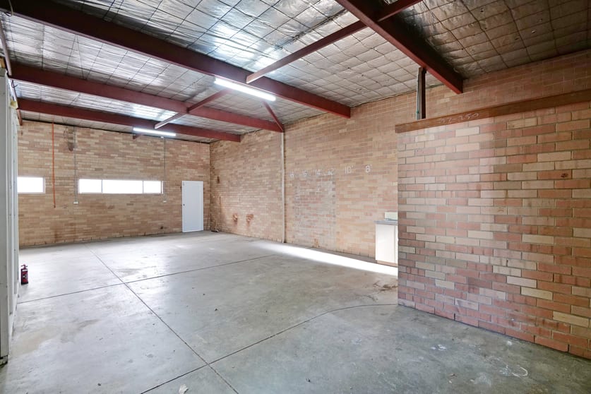 Click to view all images 5/9 Milford Street East Victoria Park WA 6101 - Image 3