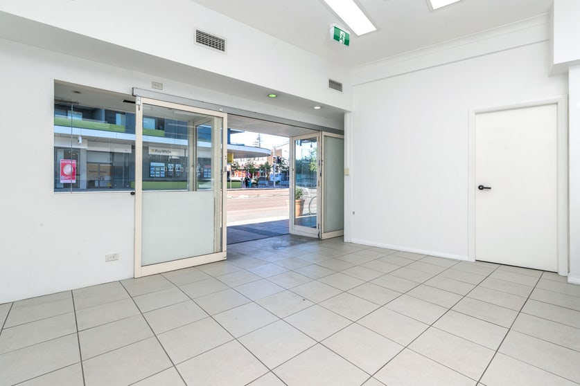 Click to view all images 558 Pacific Highway Belmont NSW 2280 - Image 3
