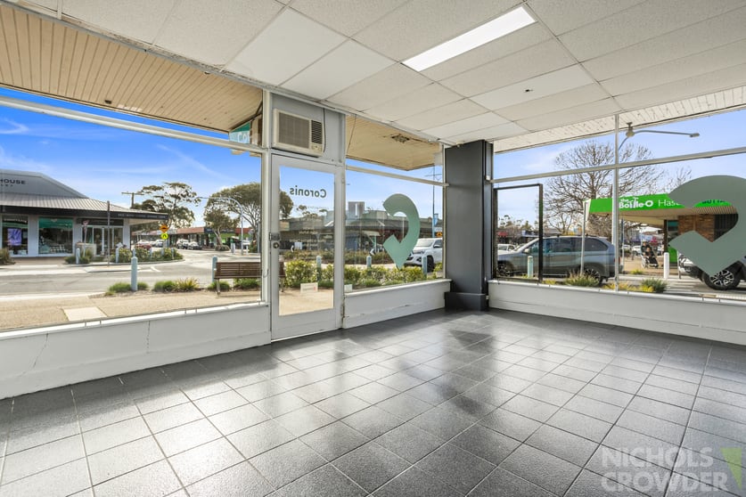 Click to view all images 67 High Street Hastings VIC 3915 - Image 3
