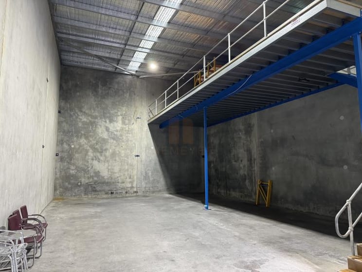 Unit 10/25 Hoskins Avenue Bankstown NSW 2200 - Image 2