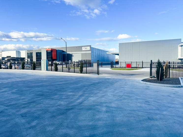 Click to view all images 20 Precision Drive Pakenham VIC 3810 - Image 2