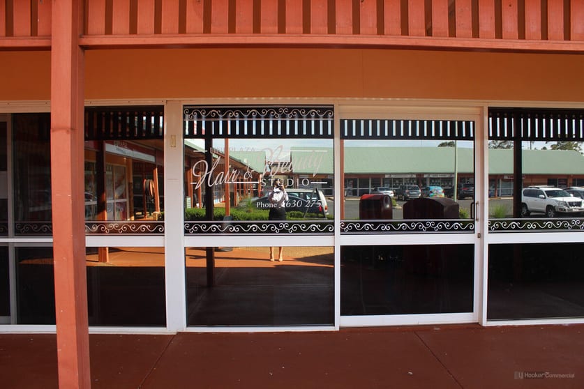 Click to view all images 3B/462 West Street Kearneys Spring QLD 4350 - Image 2