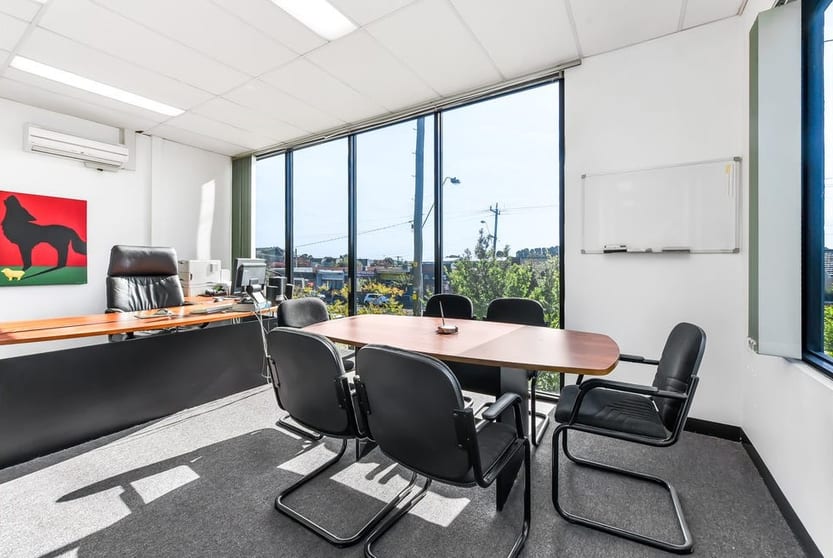 Click to view all images 2/334-336 Highbury Road Mount Waverley VIC 3149 - Image 2