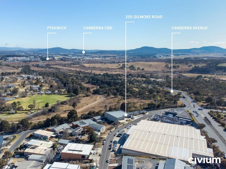 UPPER  1/205 Gilmore Road Queanbeyan NSW 2620 - Image 3