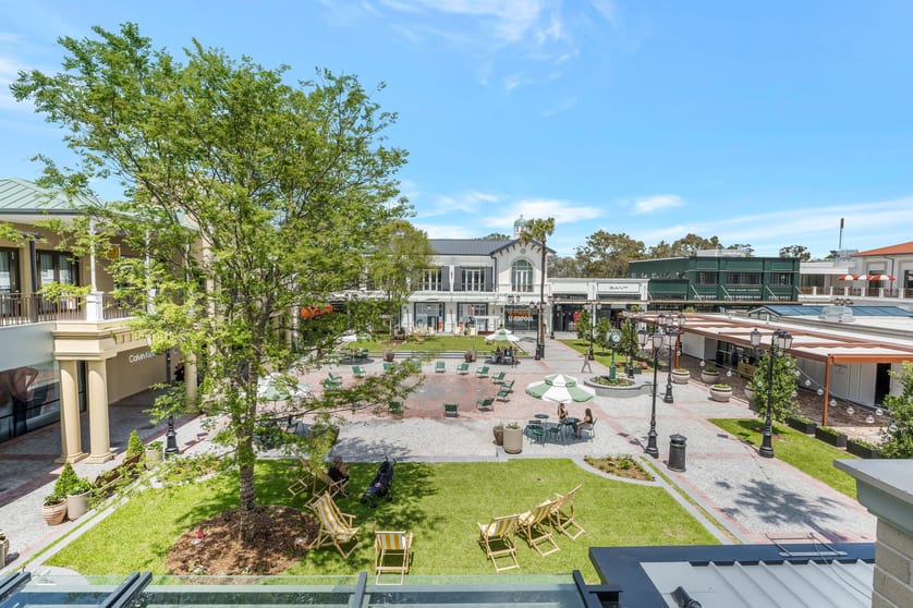 Click to view all images 5 Viscount Place Liverpool NSW 2170 - Image 2