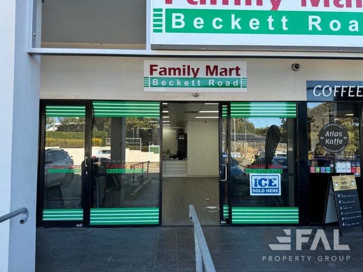 Click to view all images Shop 4/5 Canopus Street Bridgeman Downs QLD 4035 - Image 1