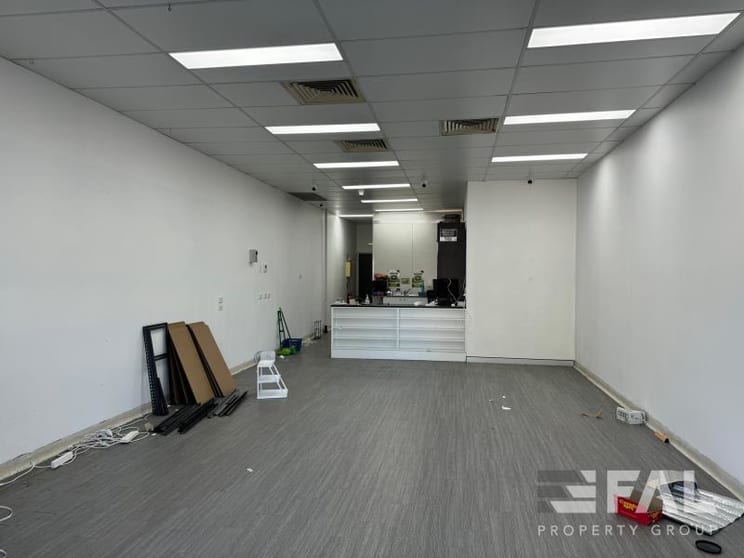 Click to view all images Shop 4/5 Canopus Street Bridgeman Downs QLD 4035 - Image 2
