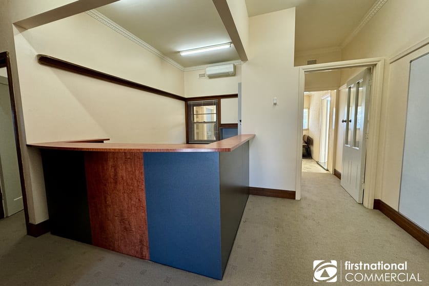 Click to view all images 156 Macleod Street Bairnsdale VIC 3875 - Image 3