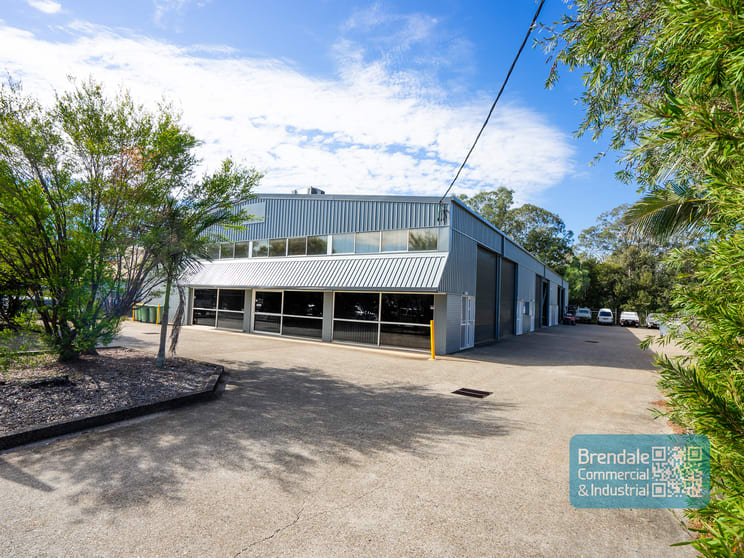 Click to view all images Unit 1/18 Leanne Cres Lawnton QLD 4501 - Image 1