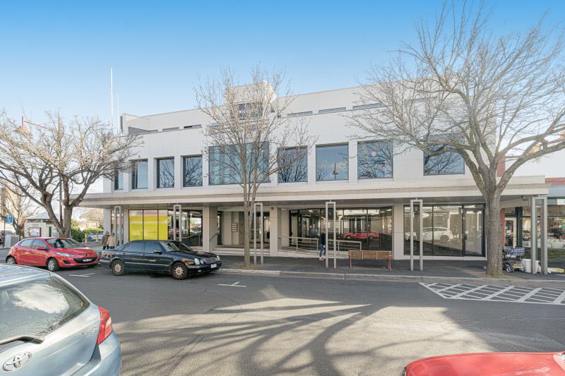 Click to view all images 3-7 Hamilton Street Mont Albert VIC 3127 - Image 3