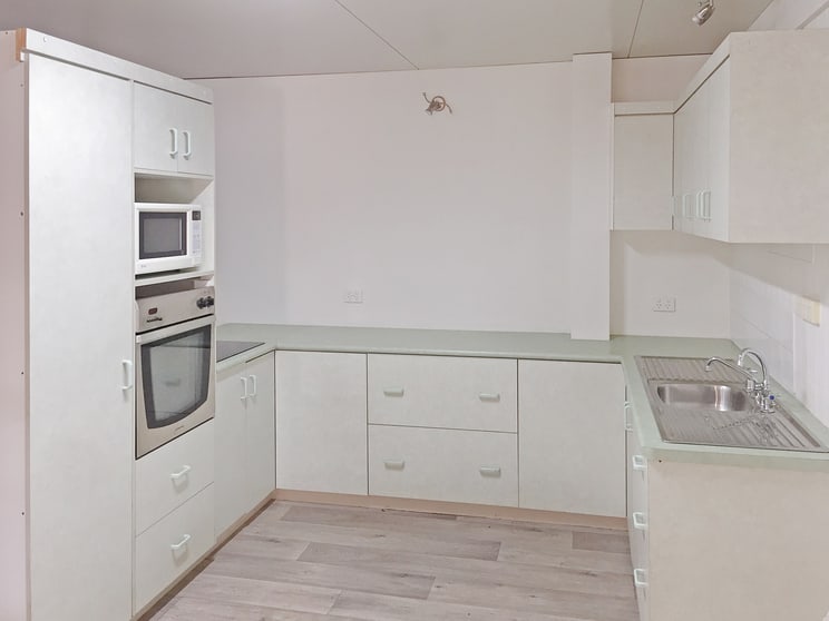 Click to view all images Shed 2/9 Progress Court Harlaxton QLD 4350 - Image 3
