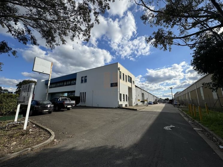 Click to view all images Unit D/12 Ashford Avenue Milperra NSW 2214 - Image 3