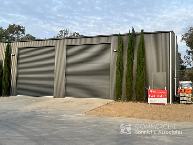 Click to view all images 1A/12 Romet Road West Wodonga VIC 3690 - Image 1