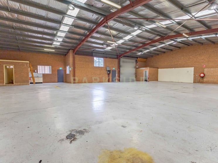 Click to view all images Wetherill Park NSW 2164 - Image 2