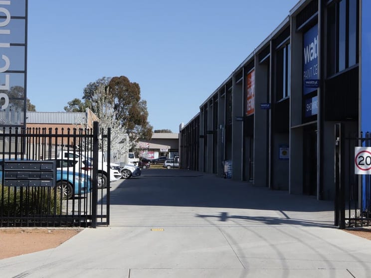 Click to view all images 8/15 Darling Street Mitchell ACT 2911 - Image 1