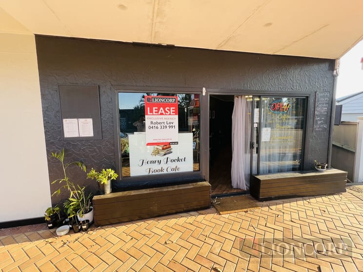 Click to view all images Chapel Hill QLD 4069 - Image 3