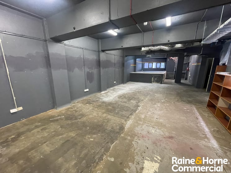 Click to view all images 2/295 St Pauls Terrace Fortitude Valley QLD 4006 - Image 2