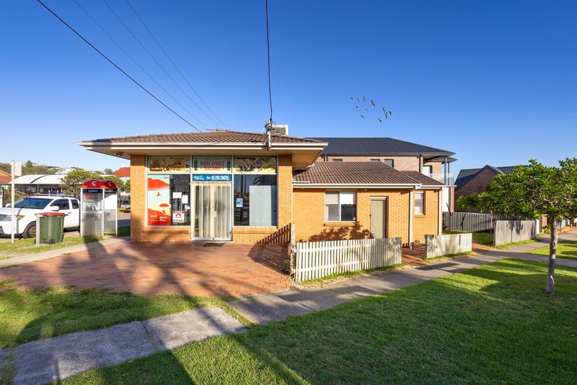Click to view all images 10 Ridge Street Merewether NSW 2291 - Image 3