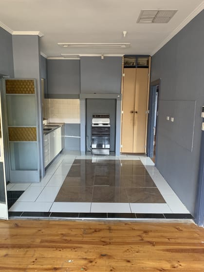 Click to view all images 92 Days Rd Croydon Park SA 5008 - Image 3