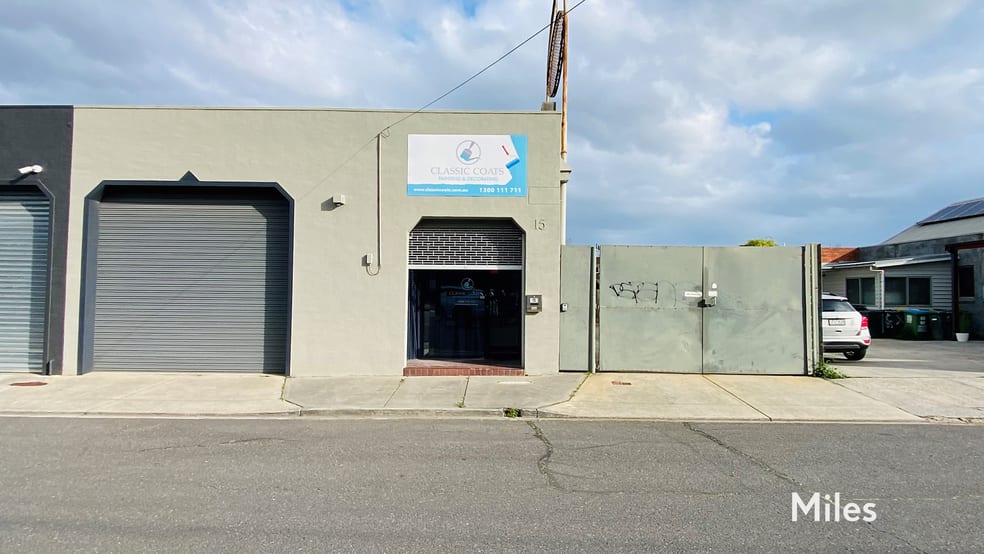 Click to view all images 15 Abbott Street Fairfield VIC 3078 - Image 1