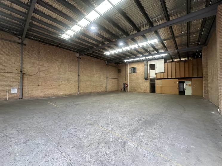 Click to view all images Unit 2/53-57 Cosgrove Road Strathfield South NSW 2136 - Image 3