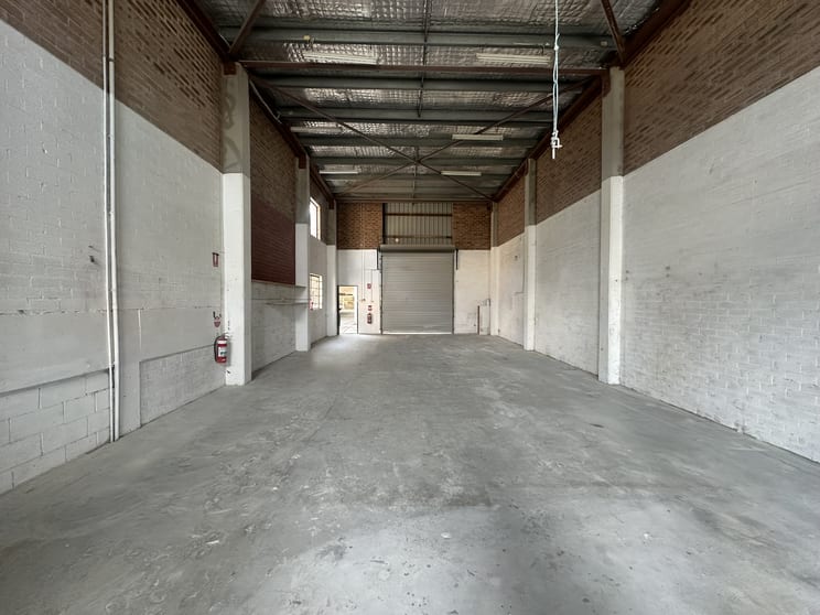 Click to view all images 5/65 Jersey Street Hornsby NSW 2077 - Image 2