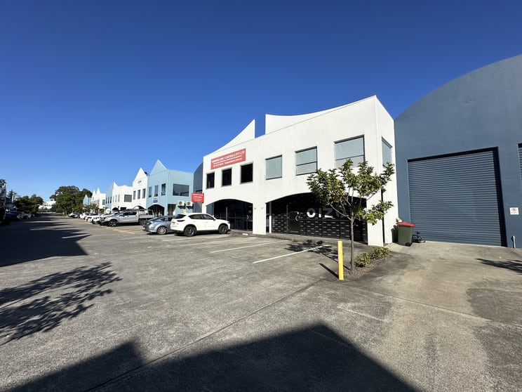 Click to view all images 37/121 Kerry Road Archerfield QLD 4108 - Image 1