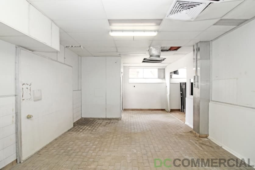 Click to view all images 15a/57-73 Brook Street North Toowoomba QLD 4350 - Image 3