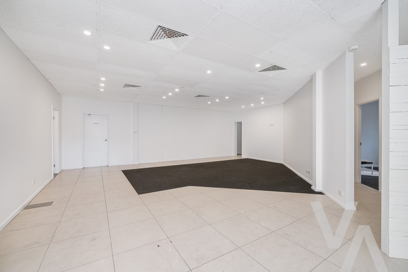 Click to view all images 4 Alfred Close East Maitland NSW 2323 - Image 3