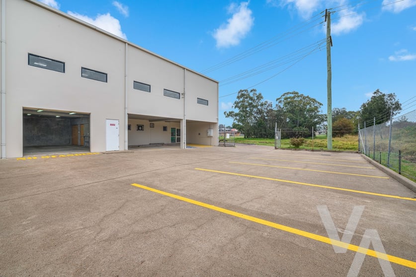 Click to view all images 2a Alliance Street East Maitland NSW 2323 - Image 2
