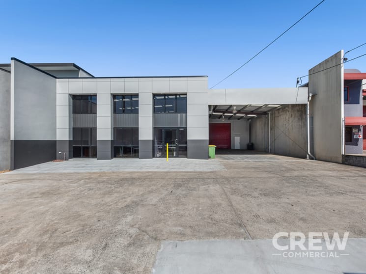 Click to view all images 5 Chetwynd Street Loganholme QLD 4129 - Image 2