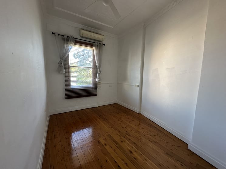 Click to view all images 2/282-288 Peats Ferry Road Hornsby NSW 2077 - Image 3