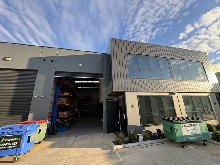8/10-12 Sigma Drive Croydon South VIC 3136 - Image 1