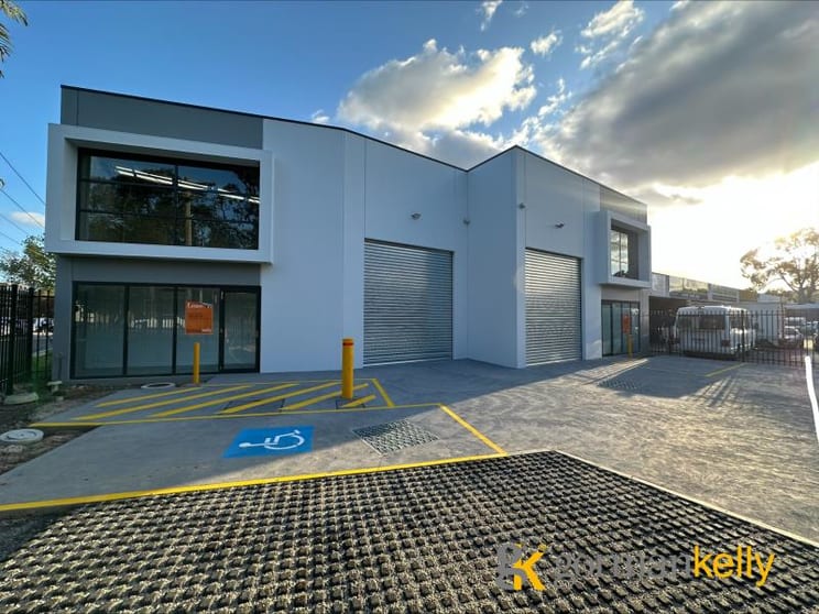 Click to view all images 1 & 2/44 Lacey Street Croydon VIC 3136 - Image 2
