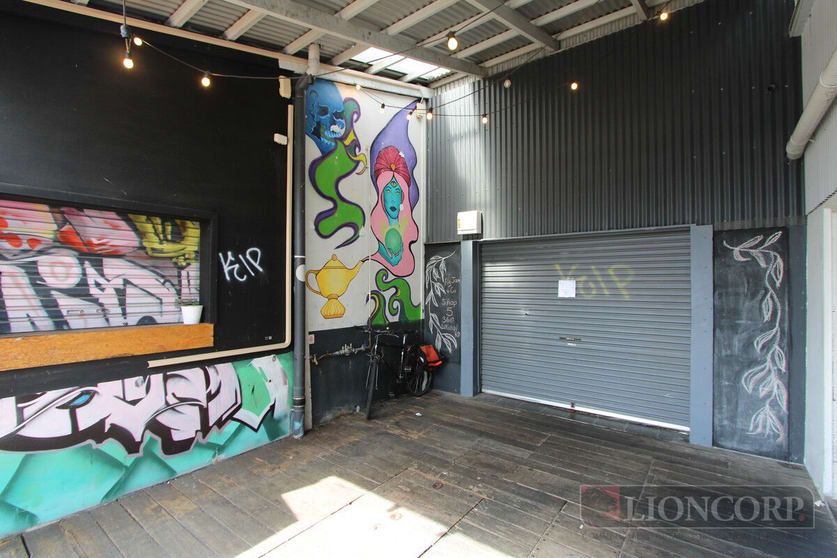Click to view all images Stones Corner QLD 4120 - Image 1