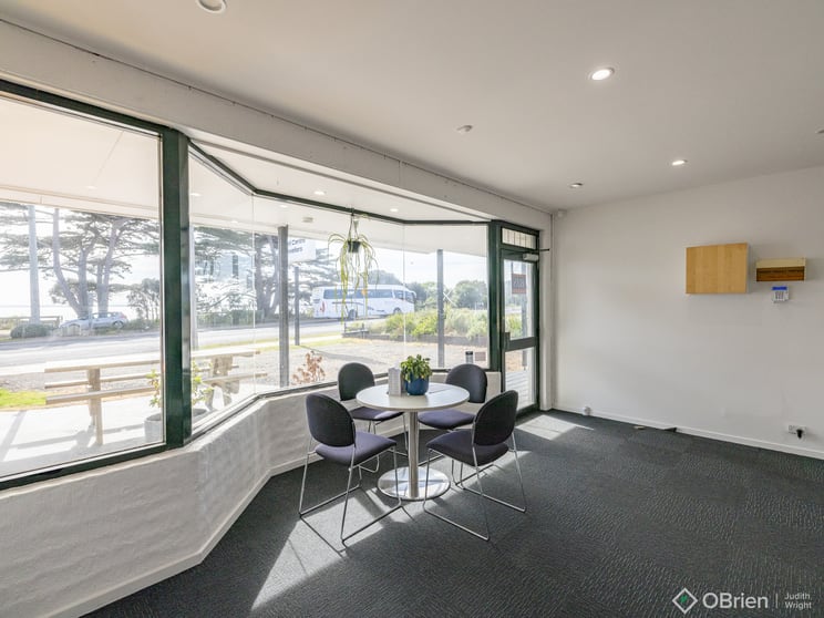 73 Phillip Island Road San Remo VIC 3925 - Image 2