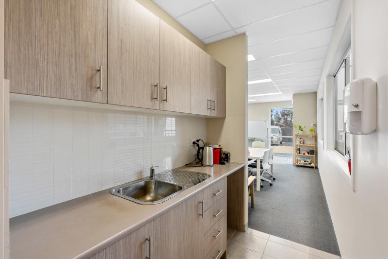 Click to view all images Unit/6/5 Enterprise Drive Rowville VIC 3178 - Image 3