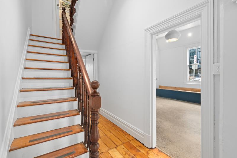 Click to view all images 108 Bank Street South Melbourne VIC 3205 - Image 2