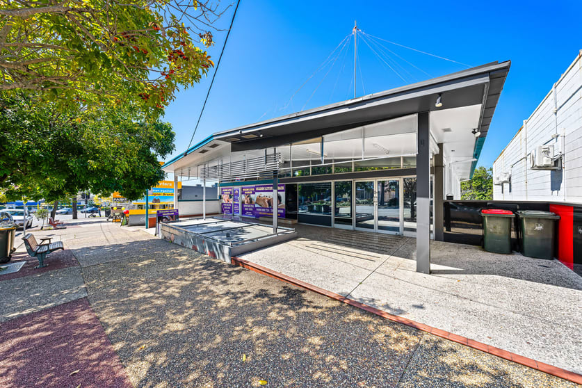 Click to view all images 653 Wynnum Road Morningside QLD 4170 - Image 1