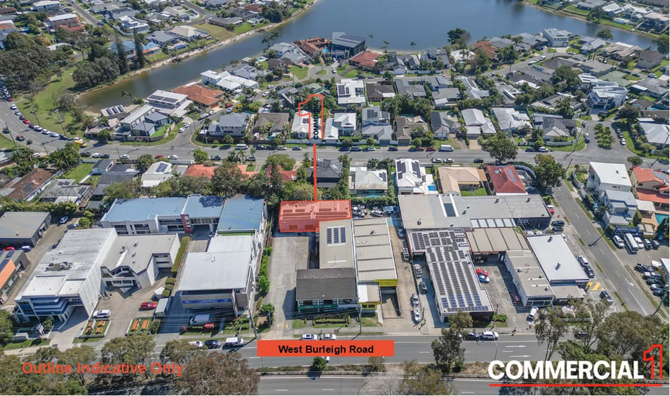 Click to view all images 4/75 West Burleigh Road Burleigh Heads QLD 4220 - Image 3