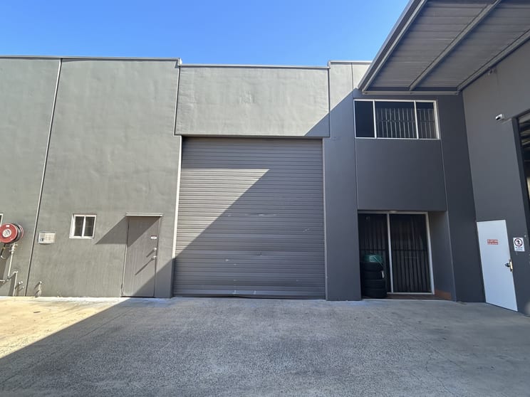 Click to view all images 3/45 Nealdon Drive Meadowbrook QLD 4131 - Image 1