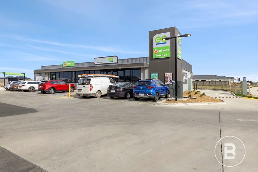 Click to view all images 103 Ballarat Carngham Road Winter Valley VIC 3358 - Image 2