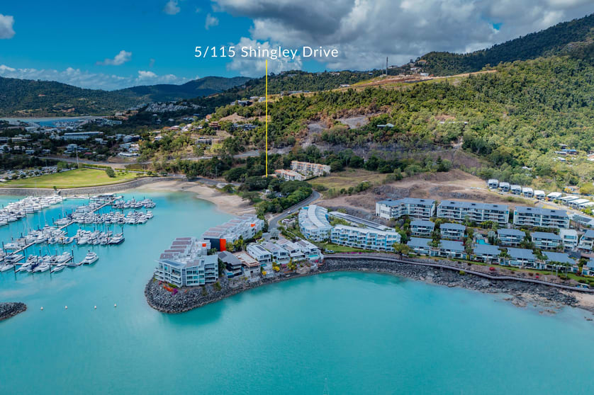 Click to view all images 5/115 Shingley Drive Airlie Beach QLD 4802 - Image 1