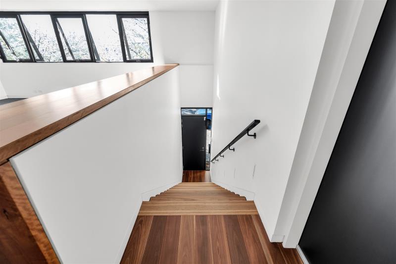 Click to view all images 16B Waygoose Street Kingston ACT 2604 - Image 3