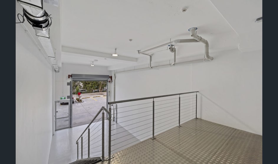 Click to view all images 2/45 Green St Botany NSW 2019 - Image 1