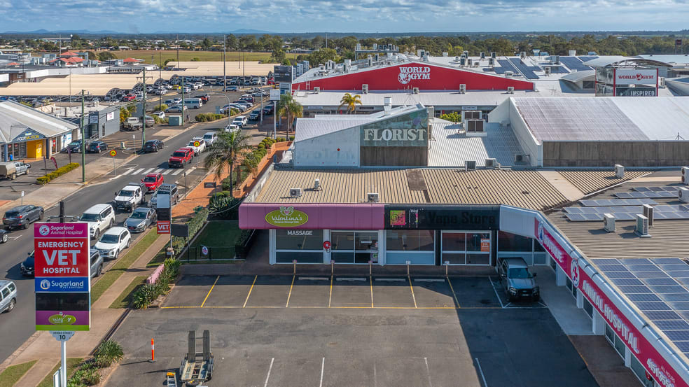 3/10 Heidke Street Avoca QLD 4670 - Image 1