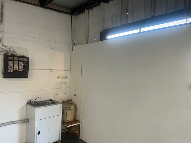 Click to view all images Unit 3/416 The Entrance Road Long Jetty NSW 2261 - Image 3