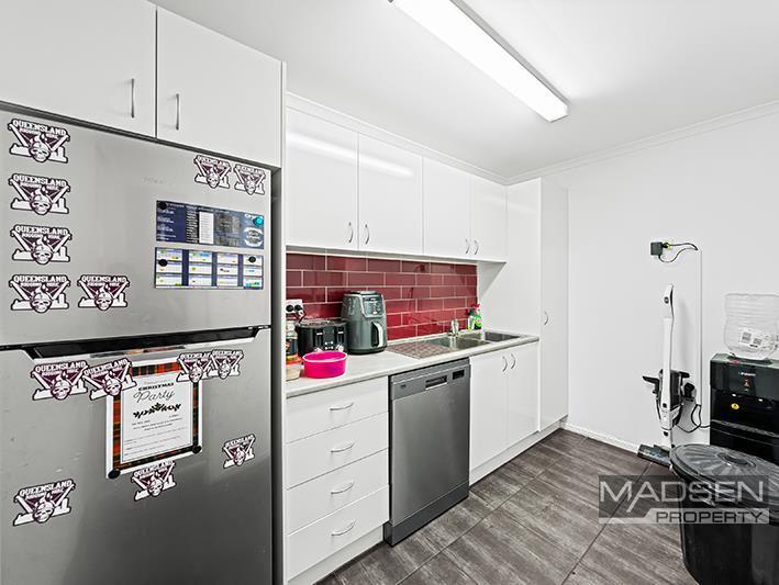 166 Boniface Street Archerfield QLD 4108 - Image 2