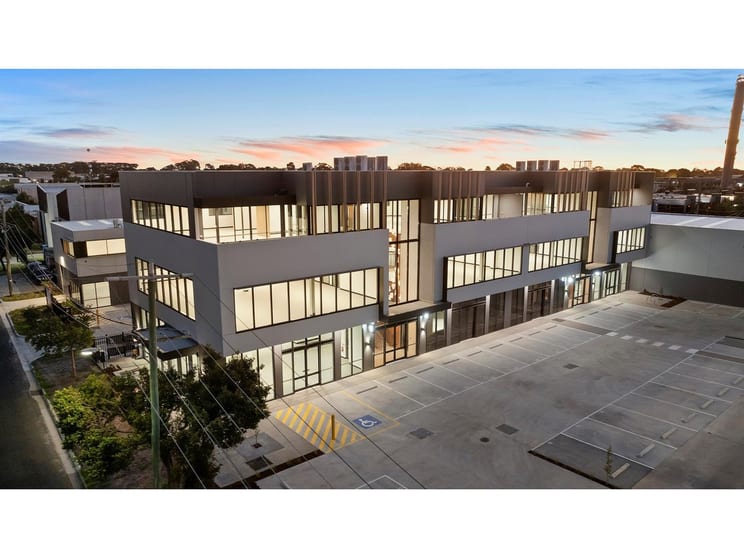 Click to view all images 19 Chandos Street Cheltenham VIC 3192 - Image 3